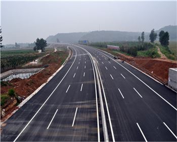 河南公路工程業(yè)務(wù)，高速公路路基排水施工應(yīng)該注意哪些問(wèn)題？